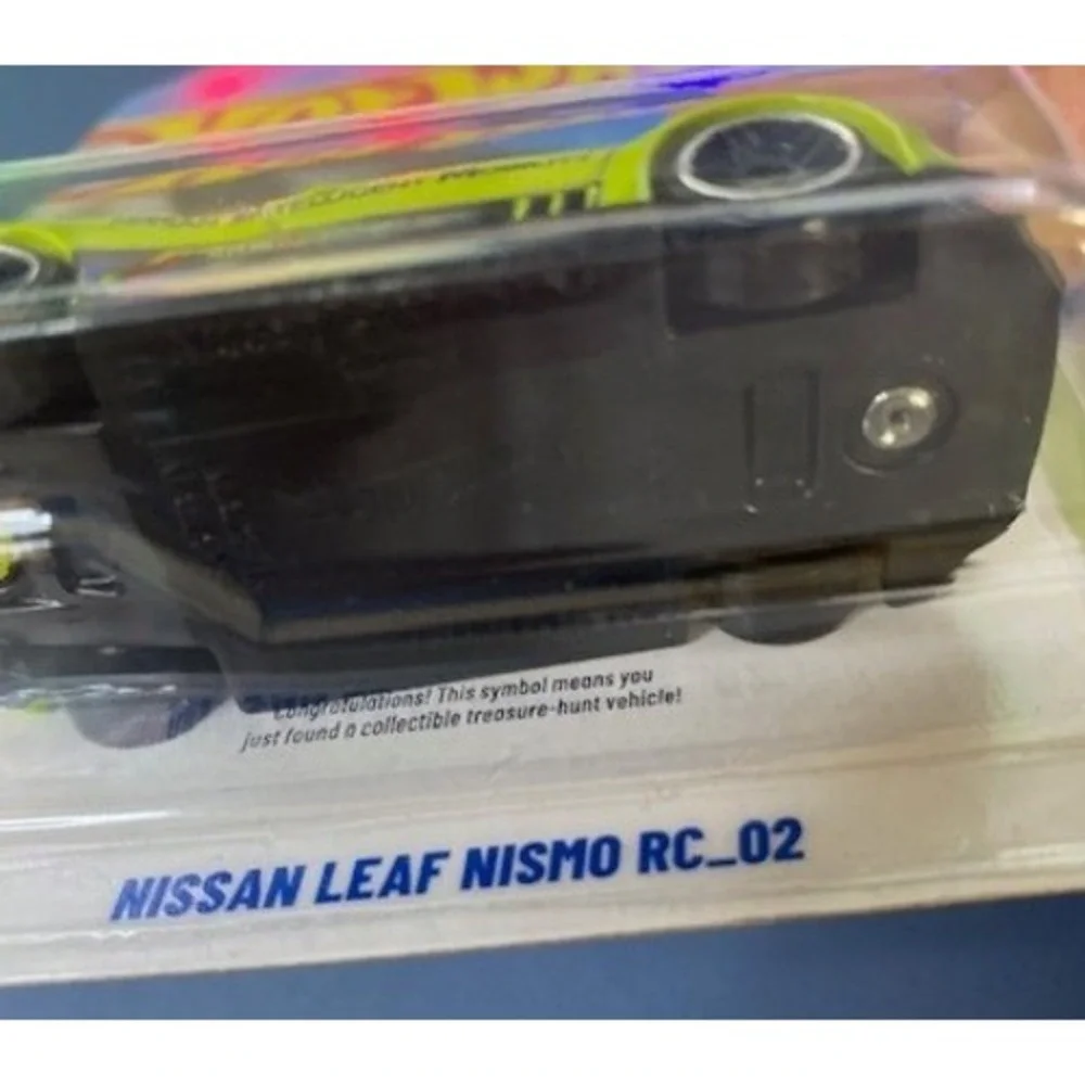 Hot Wheels Nissan Leaf Nismo RC_02 1:64 Green New Treasure Hunt HW EV 168/250